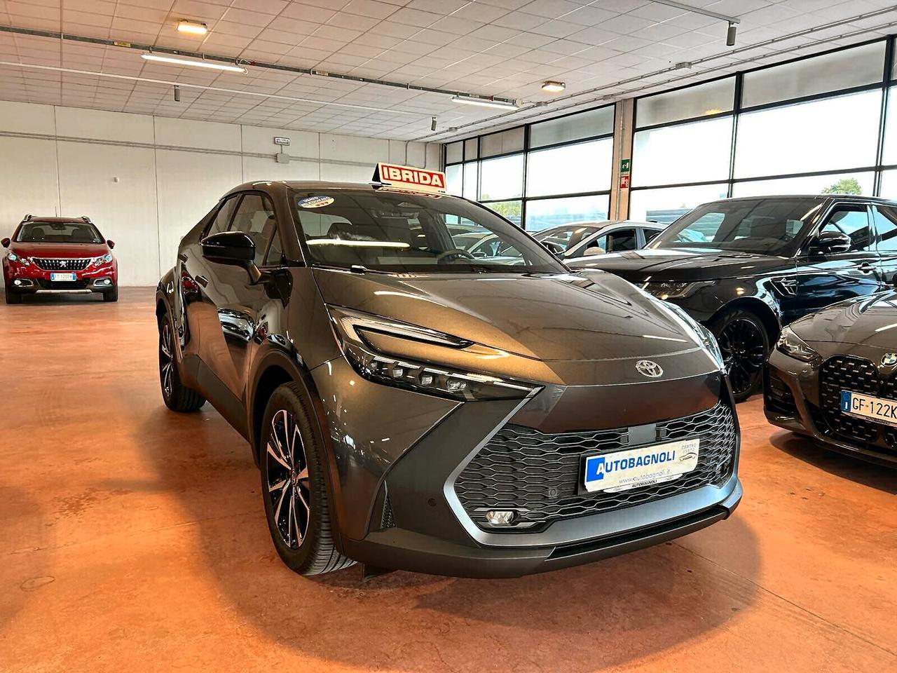 Toyota C-HR TREND 1.8 HV 1500 KM HEV