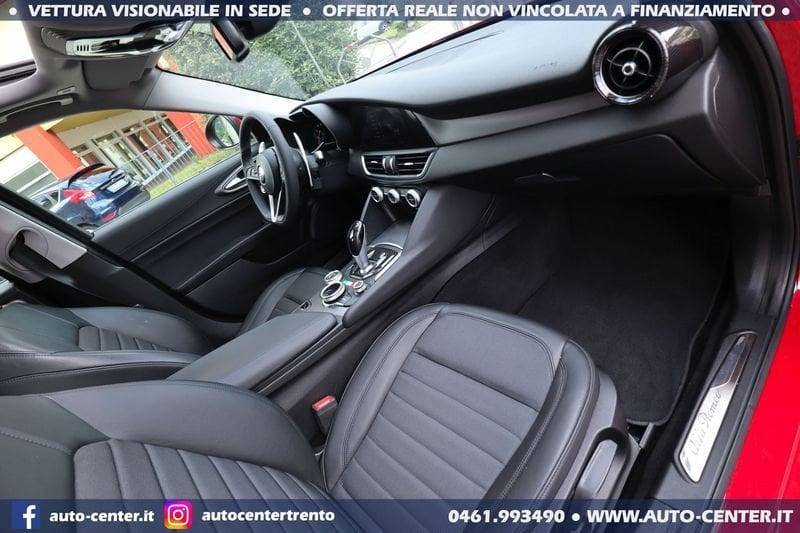 Alfa Romeo Giulia 2.0 Turbo 200CV AT8 Super TETTO