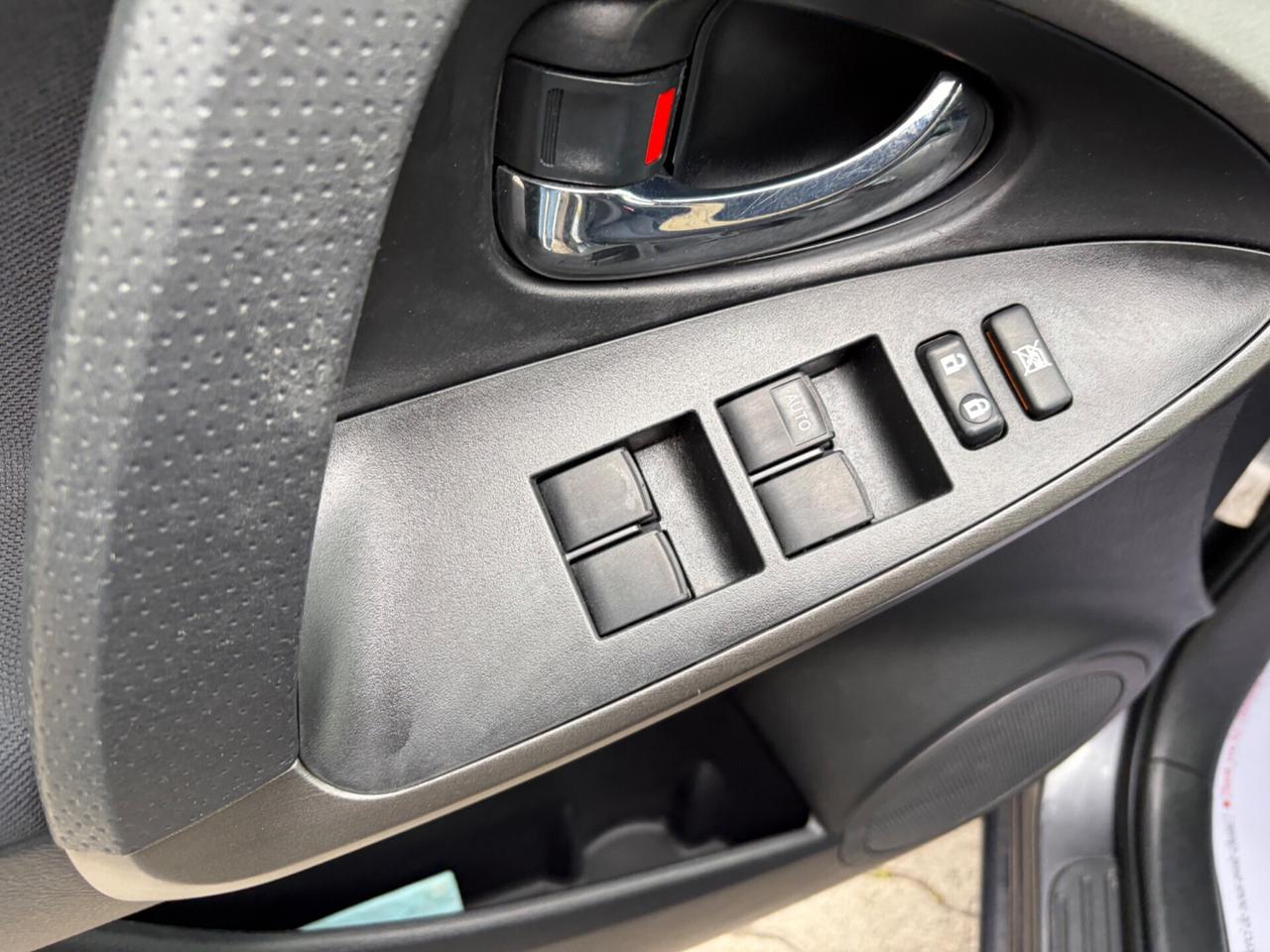 Toyota RAV 4 RAV4 2.0 Luxury