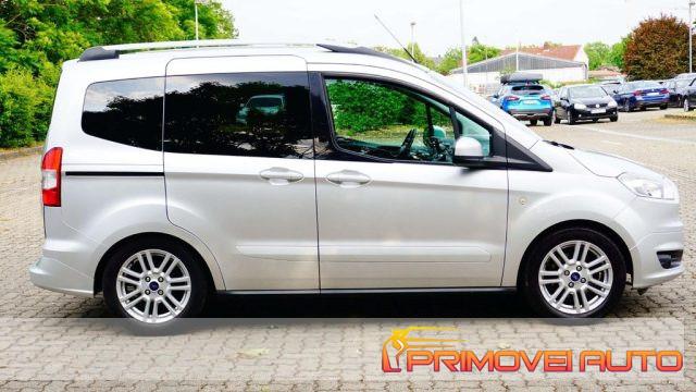 FORD Tourneo Courier 1.0 EcoBoost 100 CV Titanium GPL