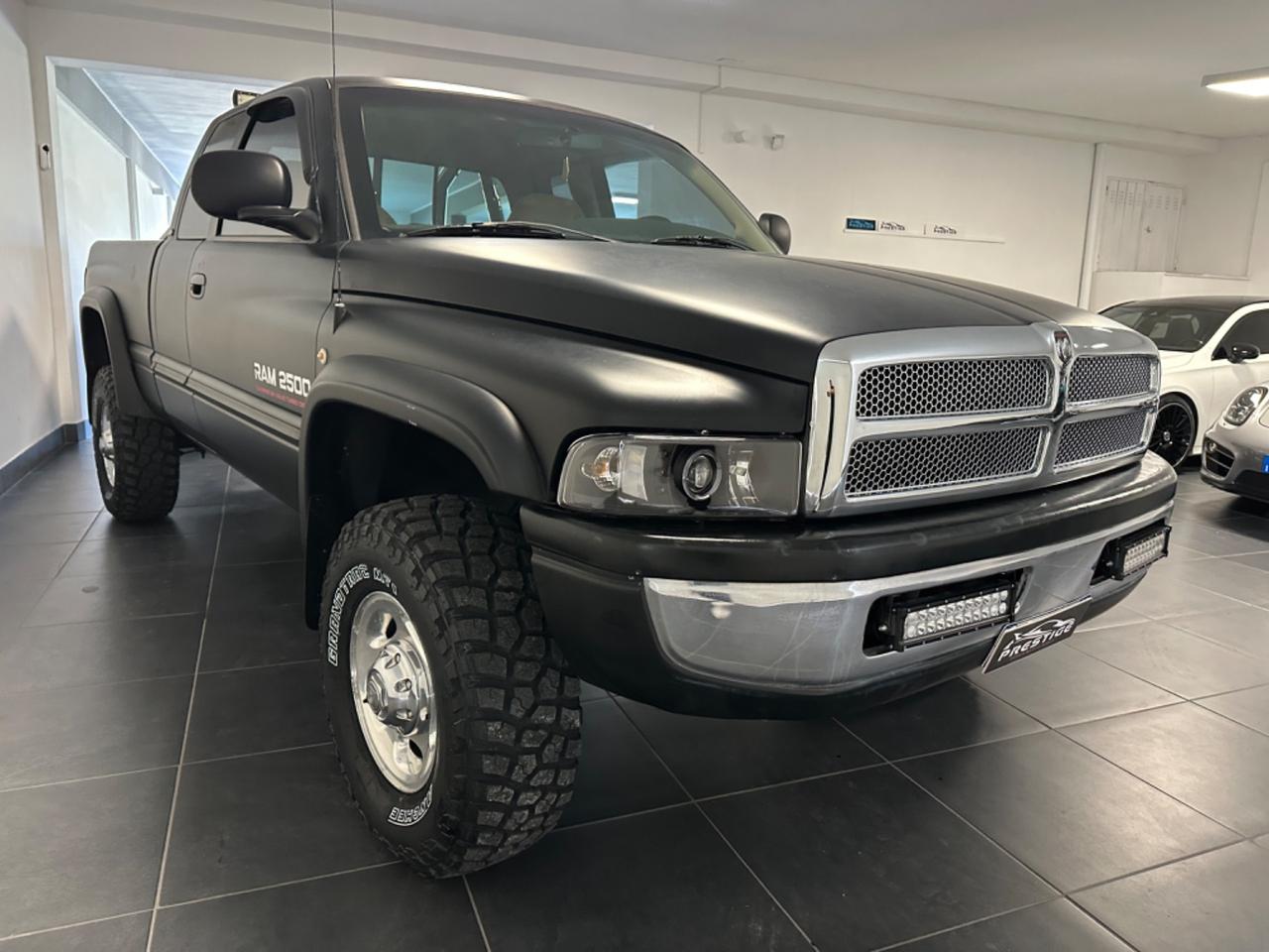 DODGE RAM 2500 5.9 CUMMINS TURBO DIESEL BIG FOOT