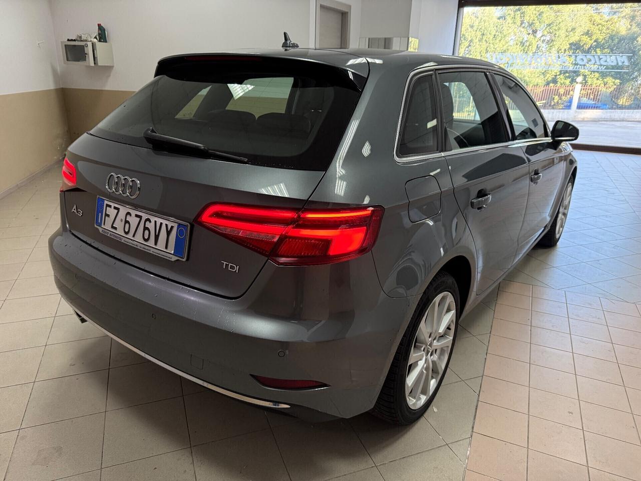 Audi A3 1.6 TDI 116 CV S tronic Sport AUTOMATICA