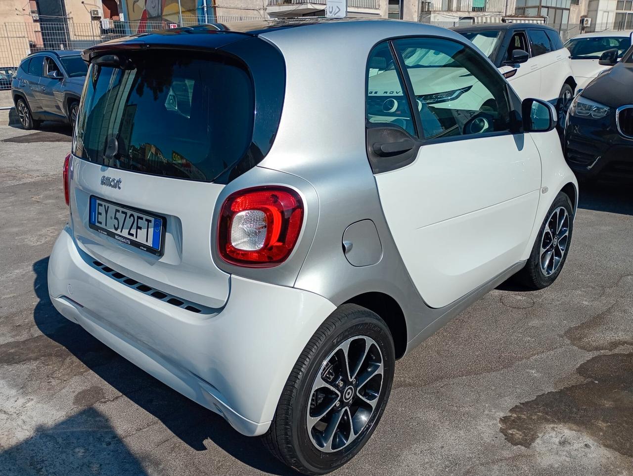 SMART FOR TWO 1.0 BENZINA 52 KW MANUALE 2015 PASSION