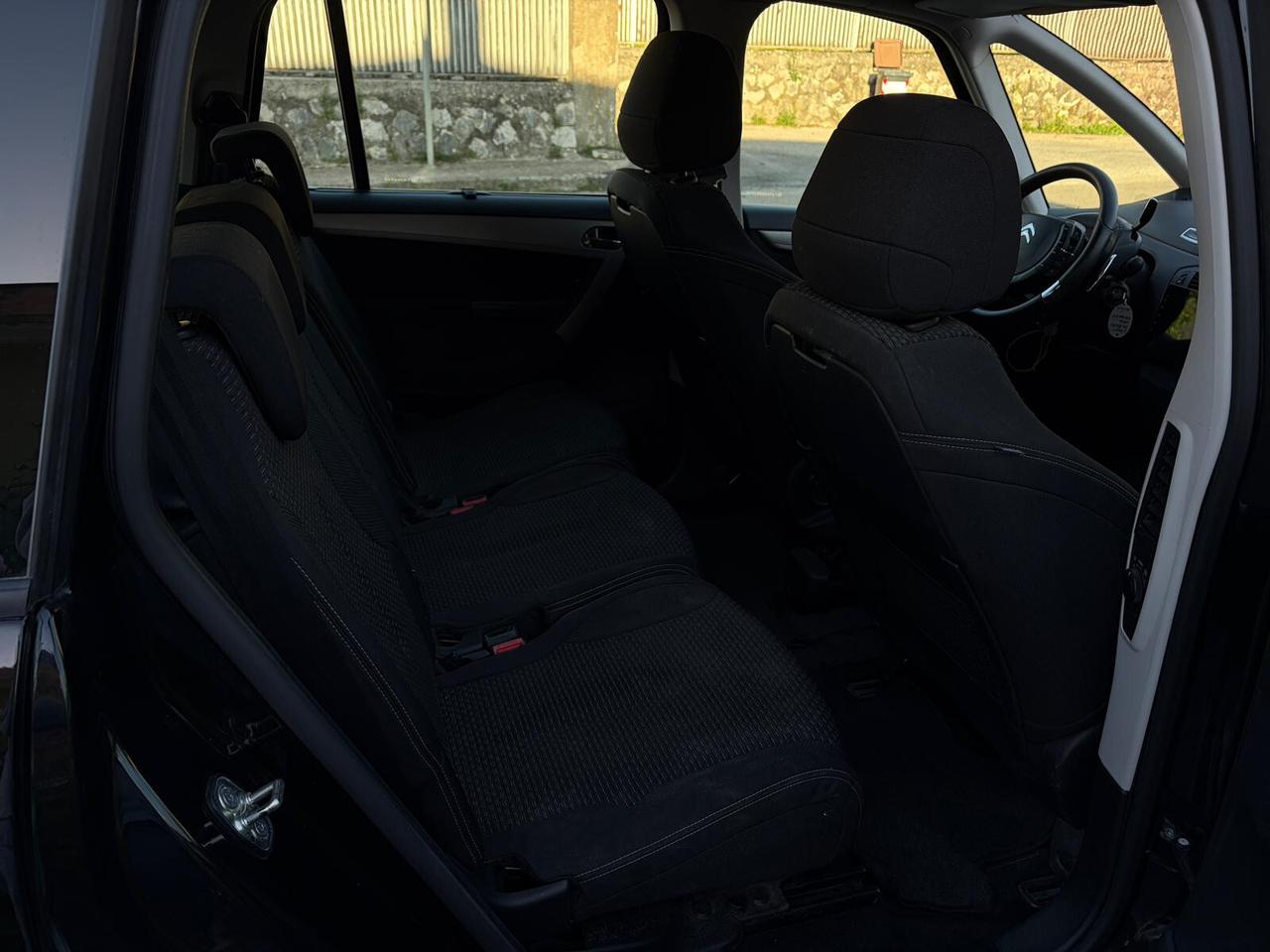 Citroen C4 Grand Picasso 1.6 e-HDi 112CV CMP6 Exclusive