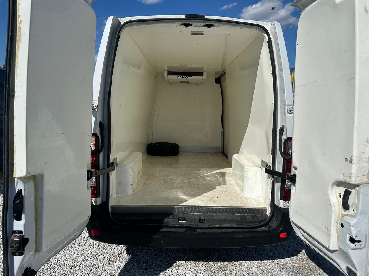 Renault Master T35 2.3 dCi 130 Coibentato Iva Compresa
