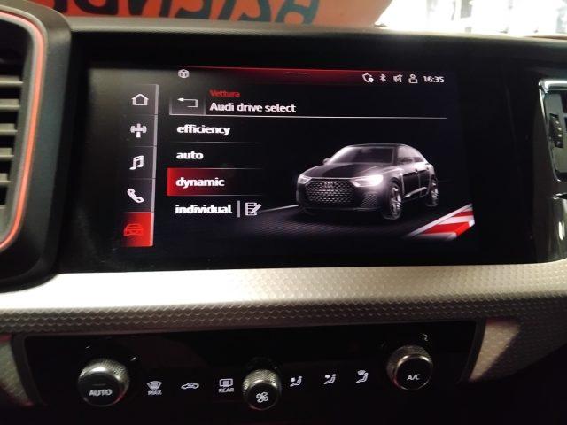 AUDI A1 SPORTBACK 40 TFSI S tr. Identity Black S line 18"