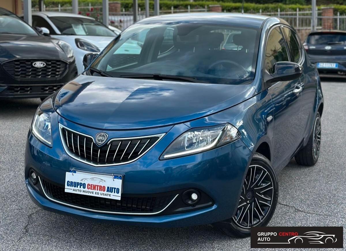 Lancia Ypsilon 1.0 FireFly Hybrid Gold-2023