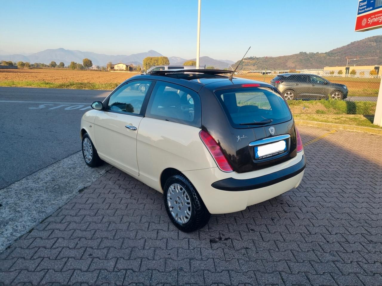 Lancia Ypsilon 1.2 Benzina, unica proprietaria, tetto apribile, garanzia!