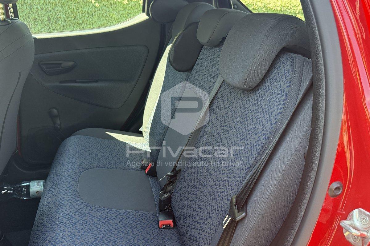 LANCIA Ypsilon 1.2 69 CV 5 porte GPL Silver