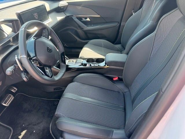 Peugeot 2008 Hybrid 145 e-DCS6 GT