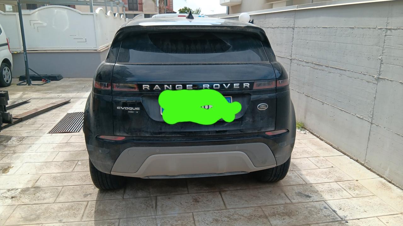 Land Rover Evoque incidentata sinistrata mondialcars