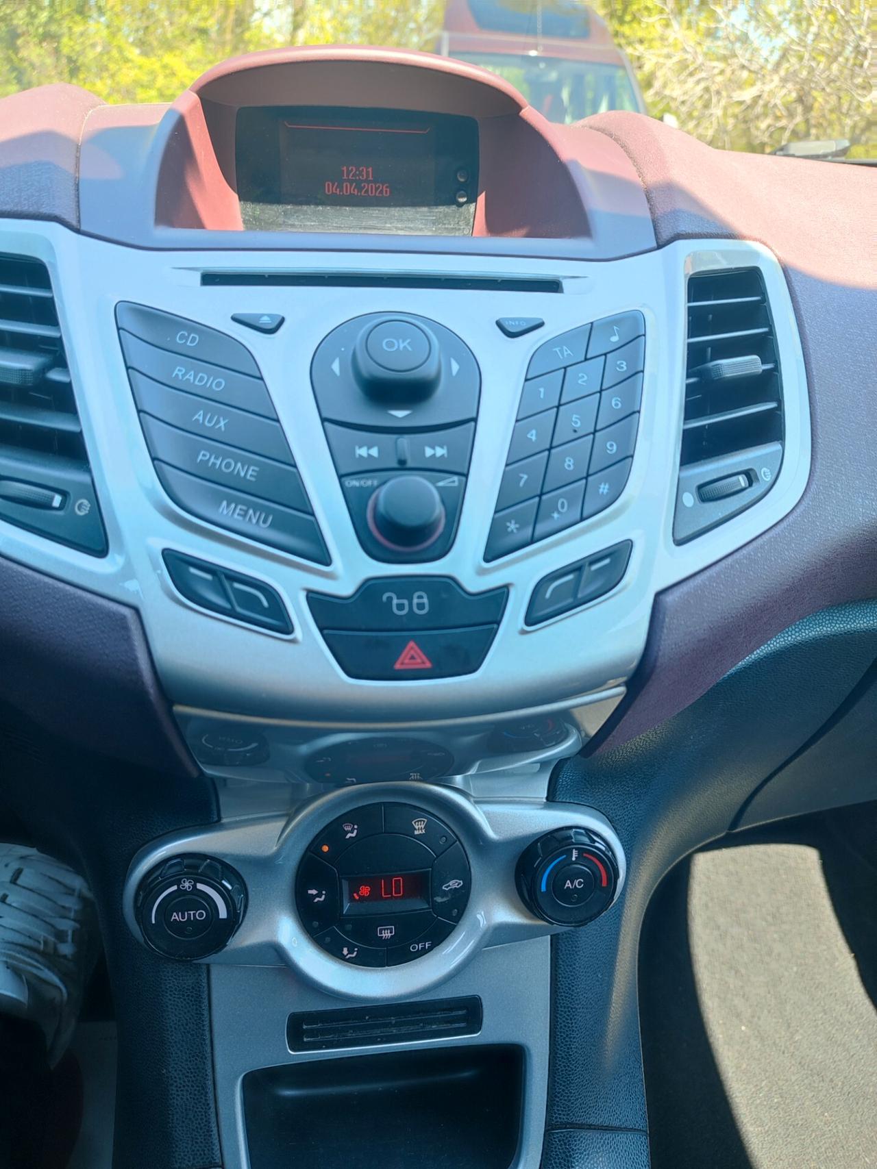 FORD FIESTA 2010 1.4DCI 50KW OK PER NEOPATENTATI