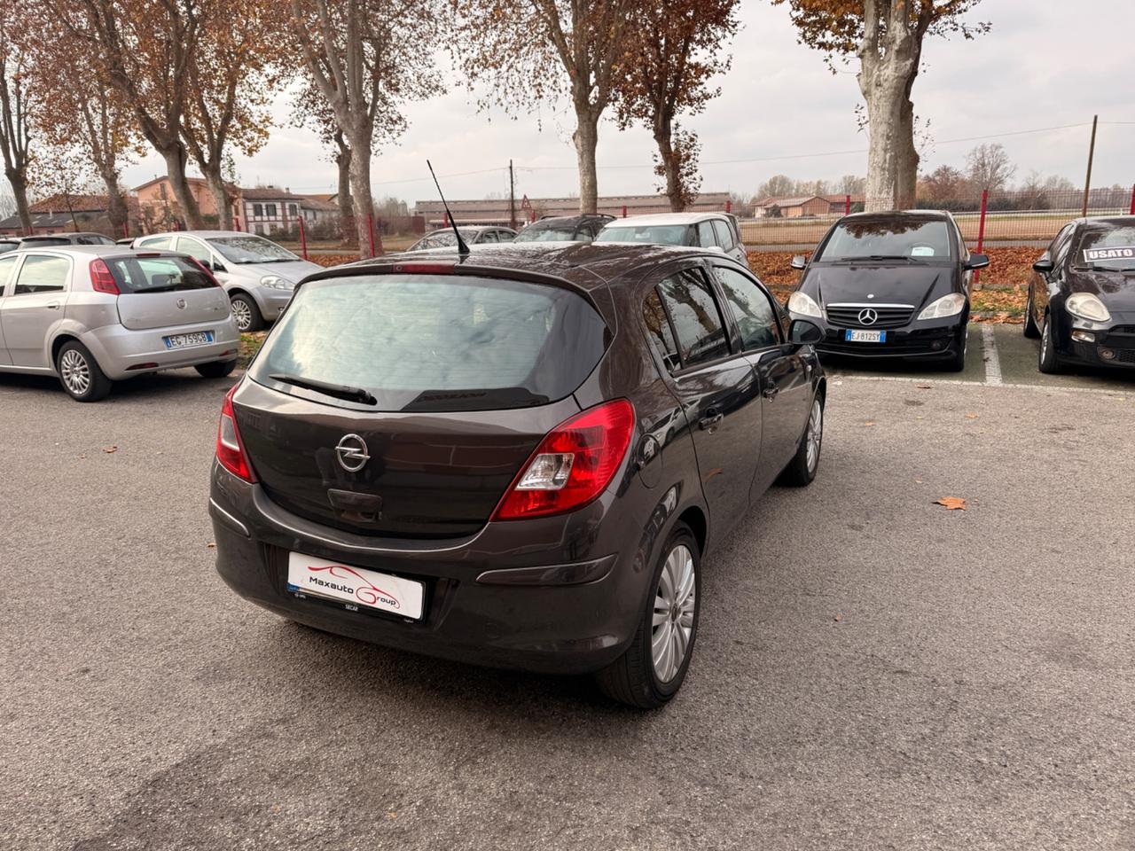 Opel Corsa 1.2 85CV 5 porte GPL-TECH Edition