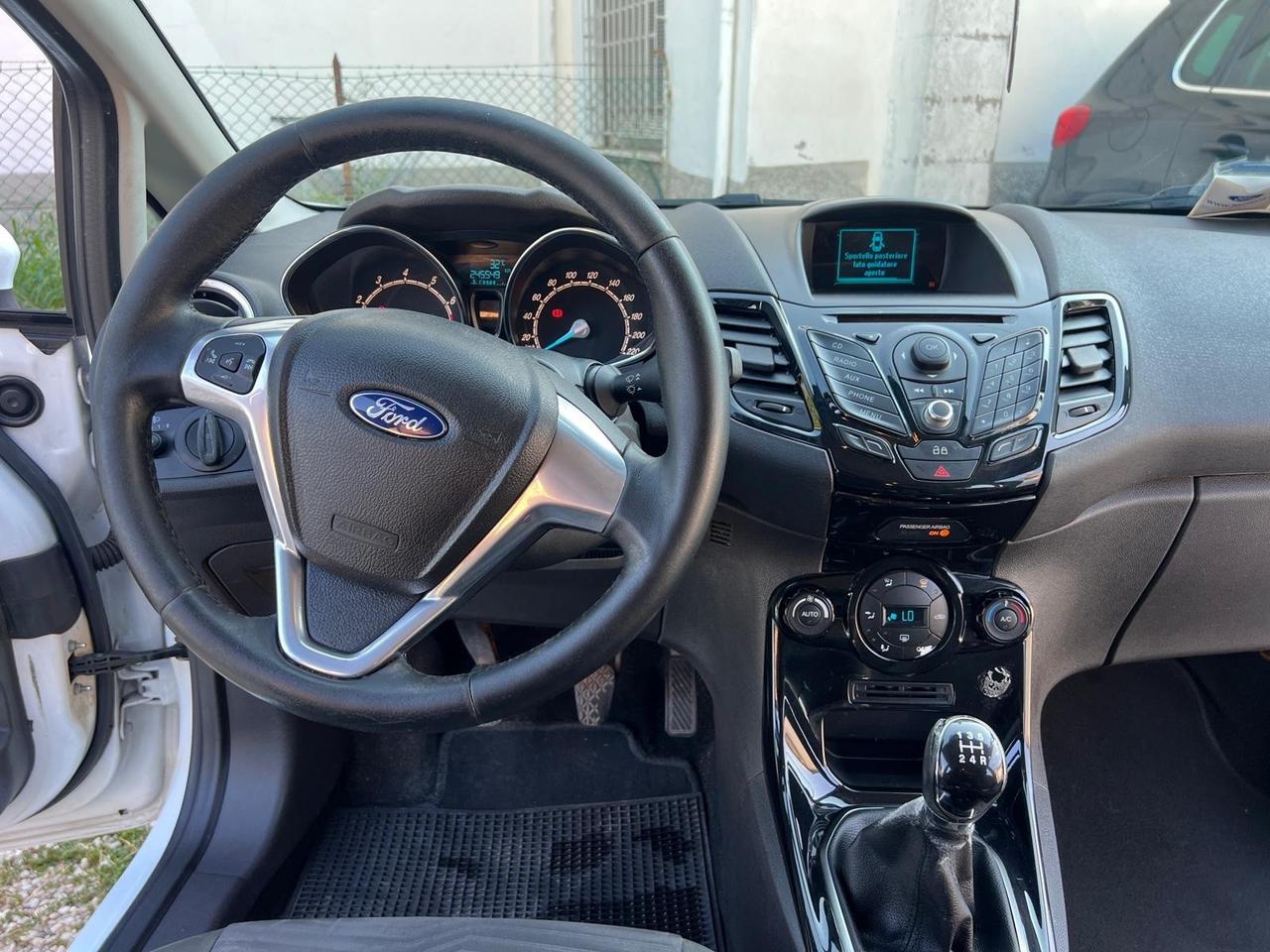 Ford Fiesta 1.4 5p. Bz.- GPL Titanium