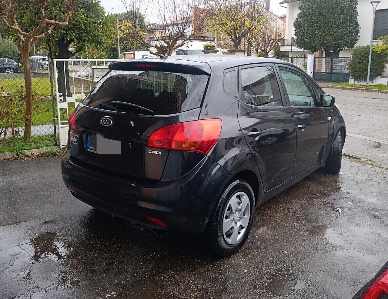 Kia Rio 1.4 CRDi WGT 5p. EX