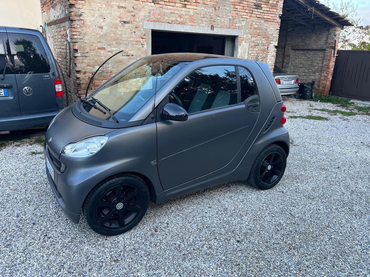 Smart ForTwo 700 coupé pure (45 kW)