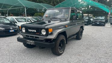 Toyota Land Cruiser II 2.5 turbodiesel Hard-top BJ73