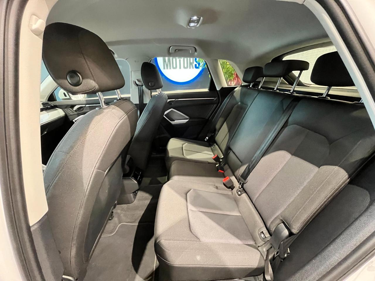 Audi Q3 35 TDI S tronic Business Advanced