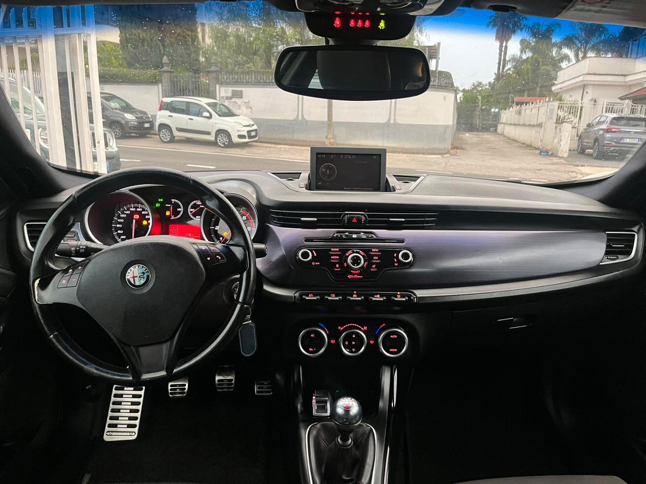 Alfa Romeo Giulietta 2.0 JTDm-2 140 CV Distinctive