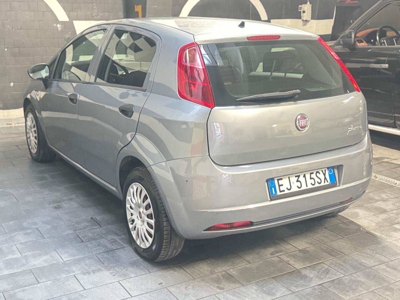 Fiat Grande Punto 1.3 MJT 75 CV 5 porte S&S Actual con sol 113000 km