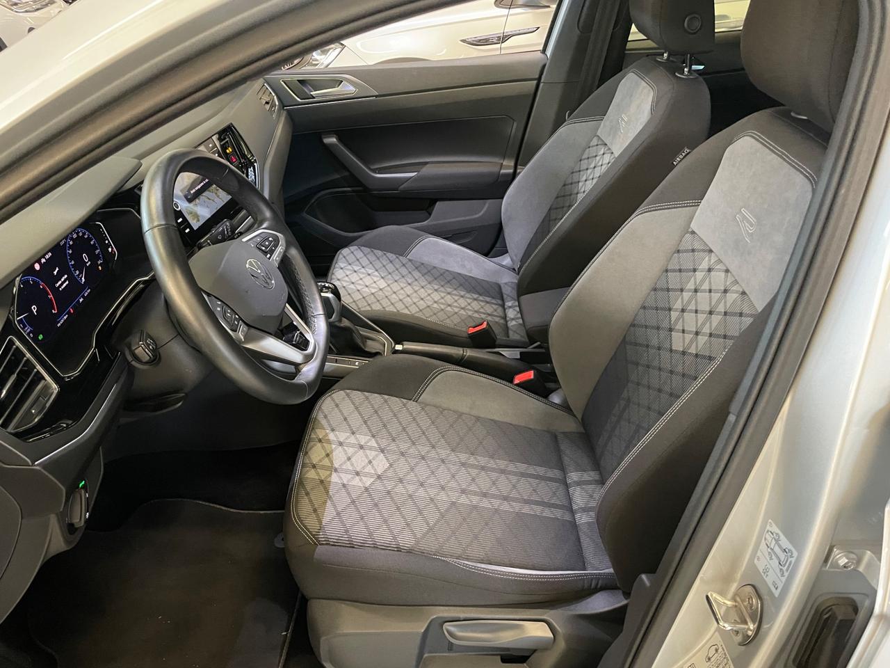 Volkswagen Taigo 1.0 TSI 115 CV DSG R-Line Telec. Keyless Matrix