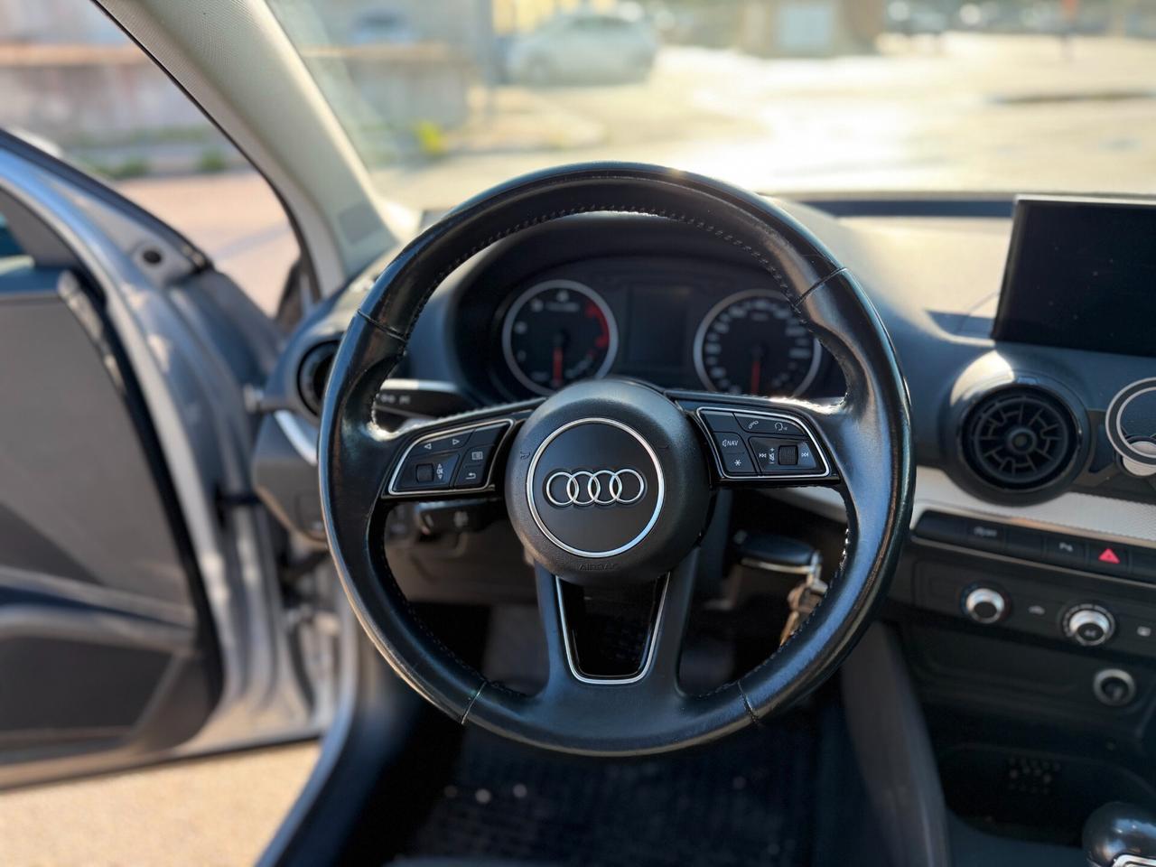 Audi Q2 1.6 TDI S tronic Business