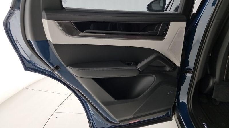 Porsche Cayenne 3.0 V6 E-Hybrid