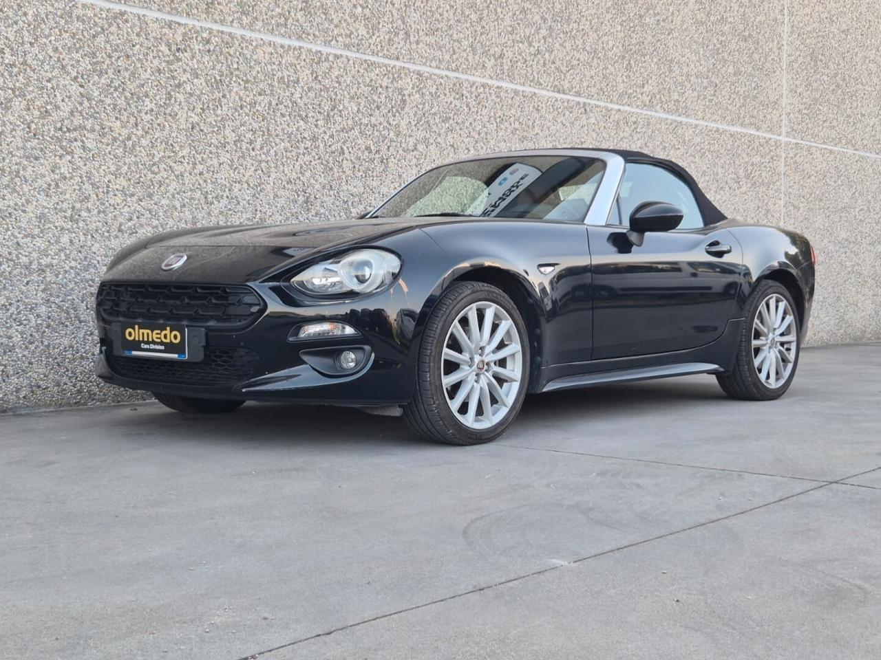 Fiat 124 Spider