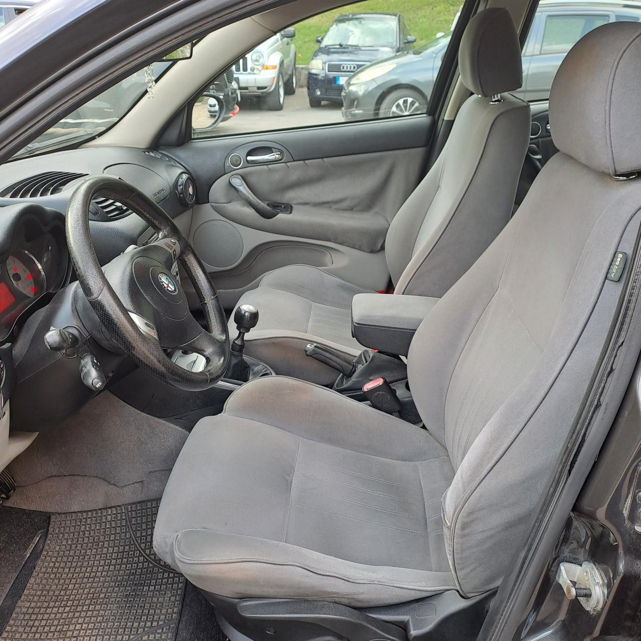 Alfa Romeo 147 1.9 JTD (120) 5 porte Progression