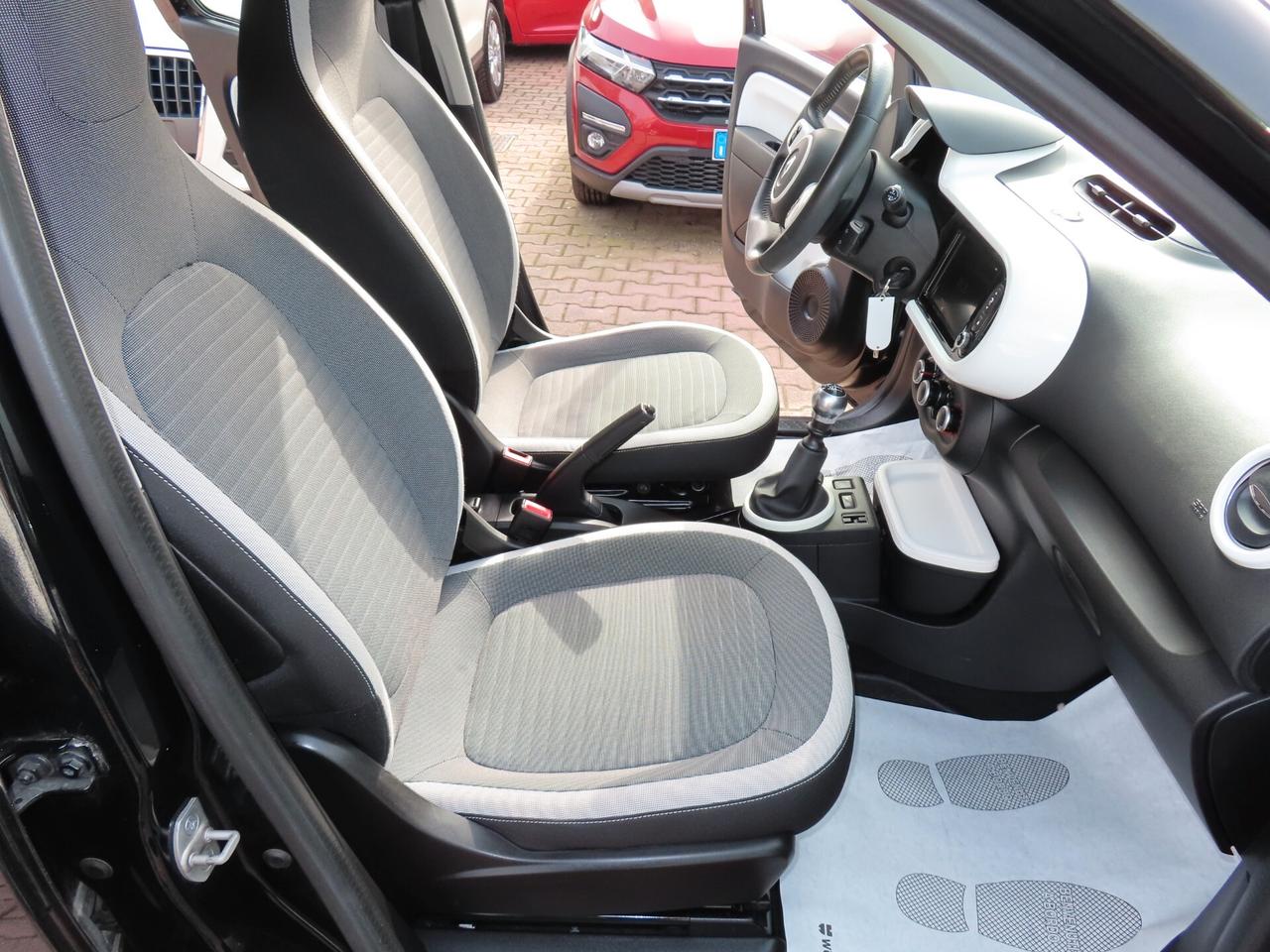 Renault Twingo BENZINA NAVI-CAMERA KM CERT 18