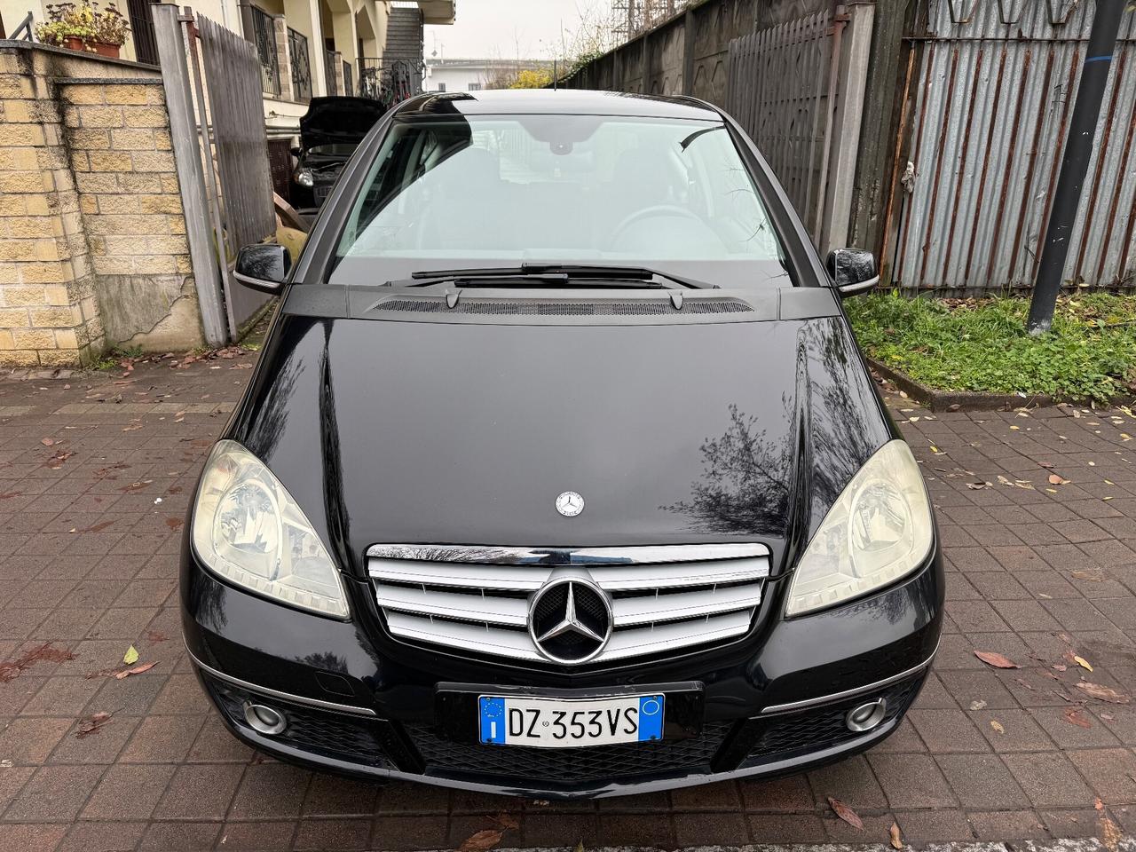 Mercedes-benz A 160 150 Coupé Elegance