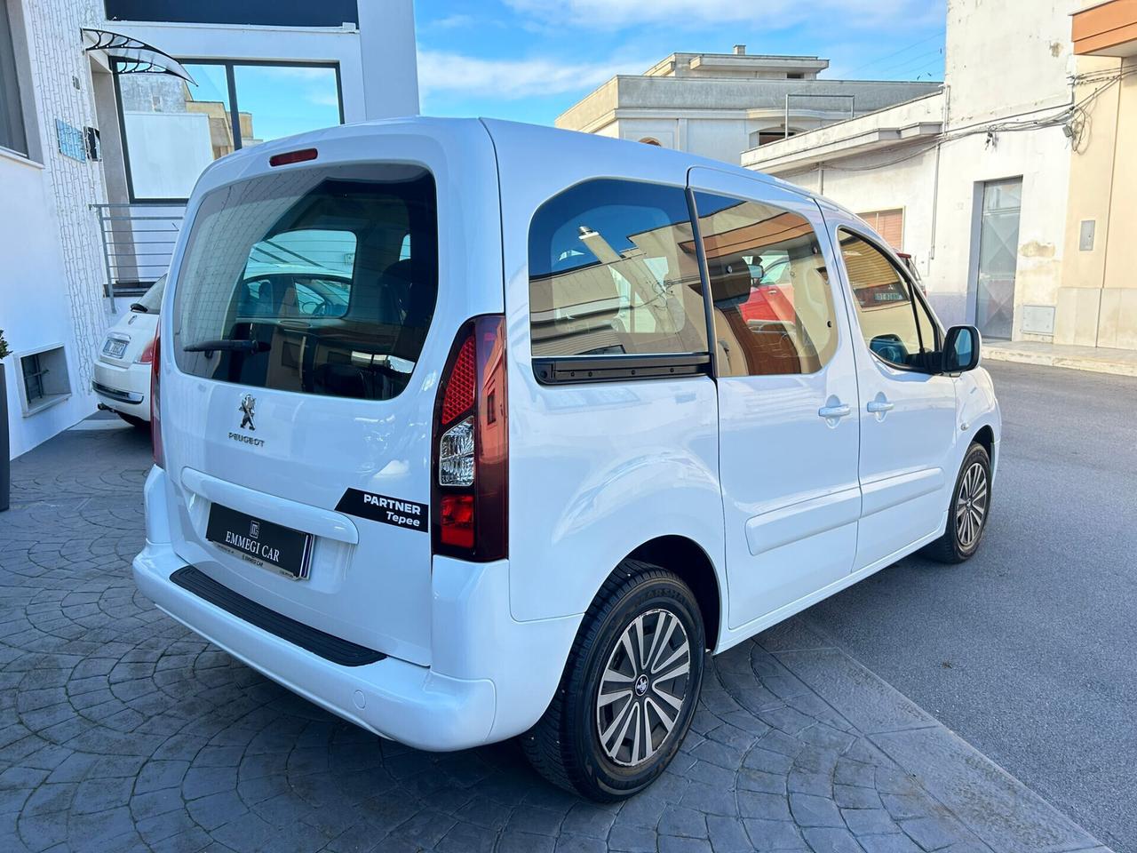 Peugeot Partner 1.6 HDI 115 Cv - 2015