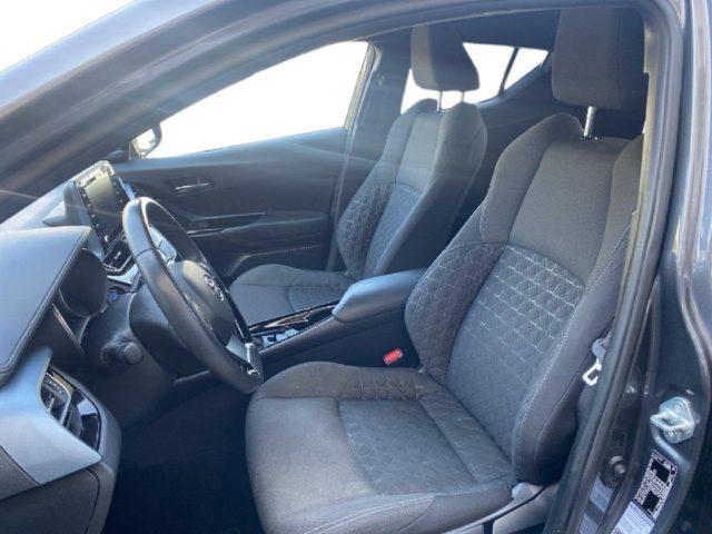 TOYOTA C-HR 1.8 Hybrid E-CVT Trend