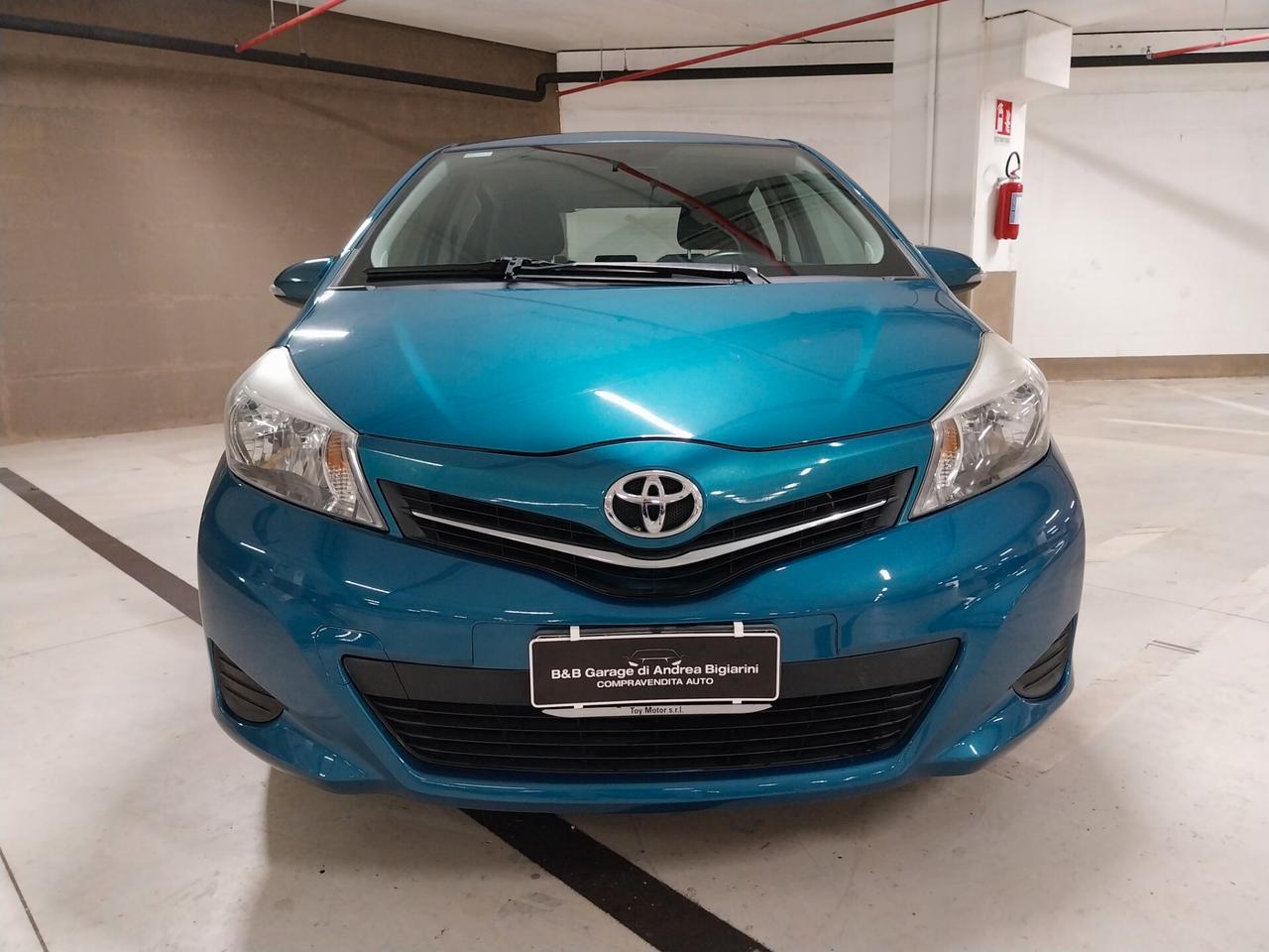 Toyota Yaris 1.3 Lounge - ok neopatentati