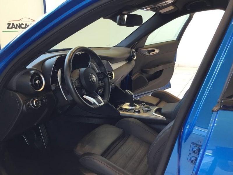 Alfa Romeo Giulia Giulia 2.0 Turbo 280 CV AT8 AWD Q4 Veloce