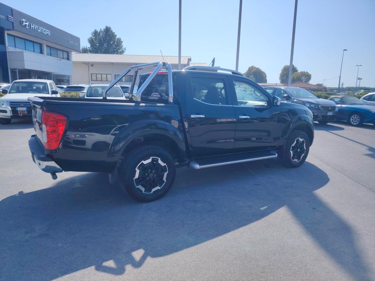 Nissan Navara 2.3 dCi 190 CV 7AT 4WD Double Cab N-Guard