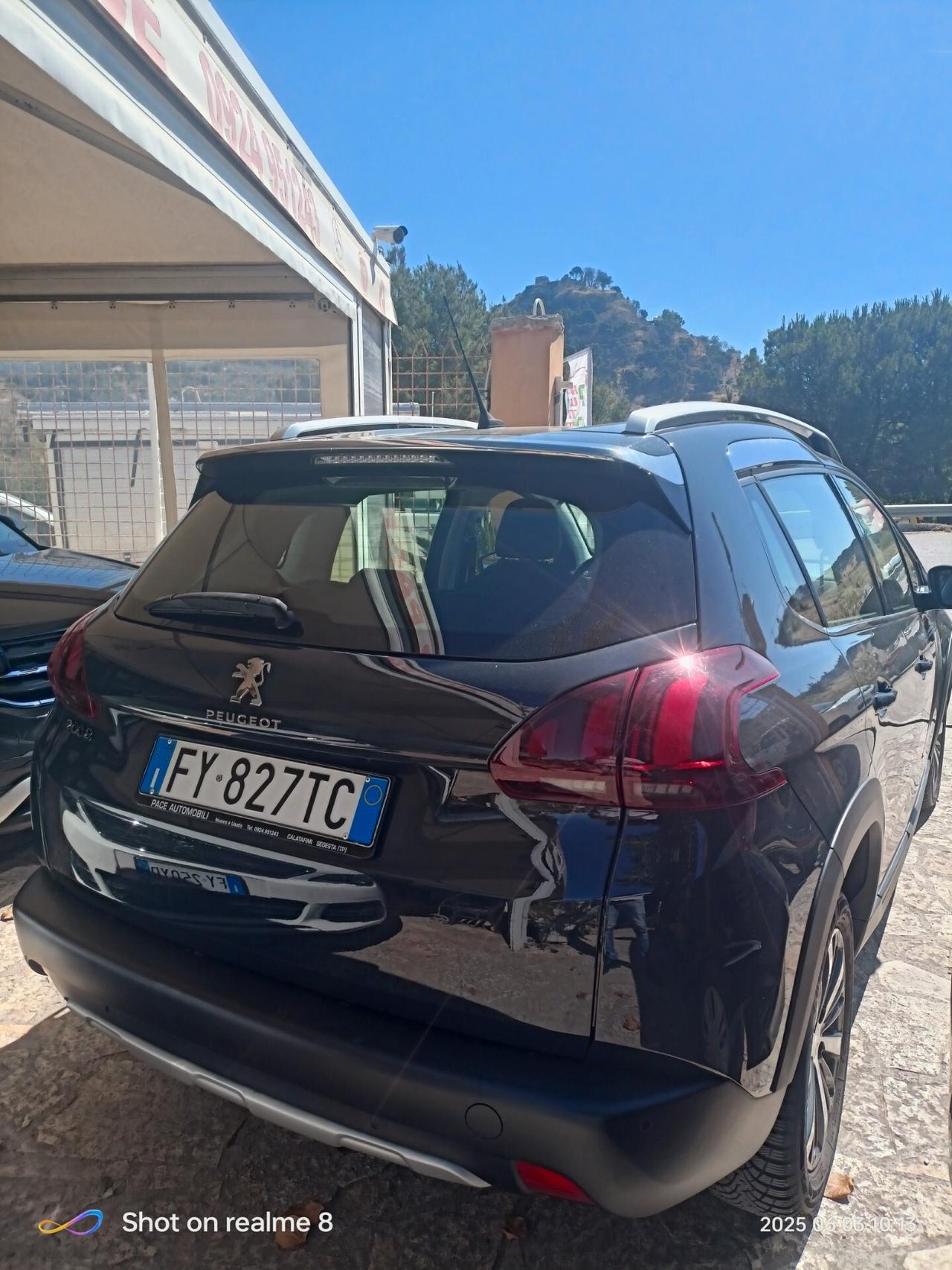 Peugeot 2008 BlueHDi 120 EAT6 S&S Allure
