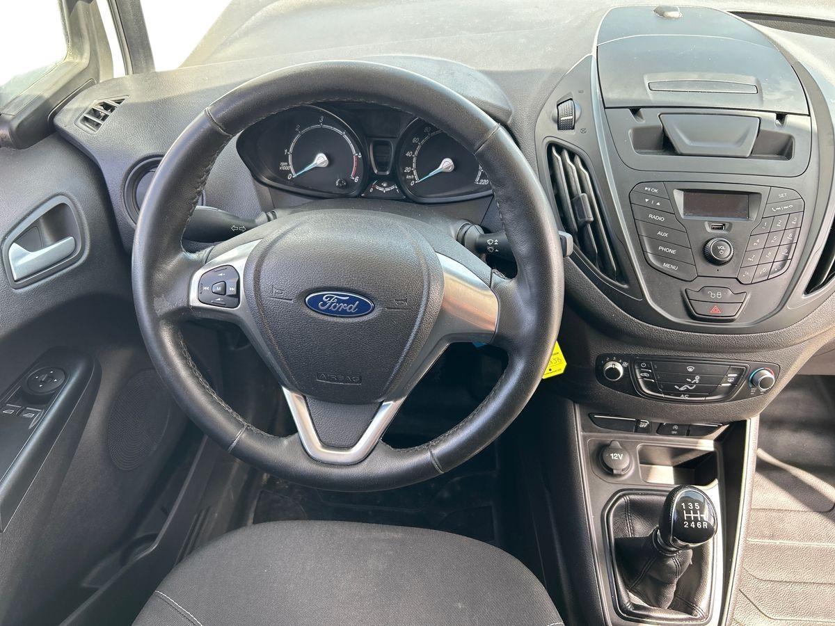 FORD Transit Courier 2018 - Transit Courier 1.5 tdci 75cv Trend E6.2