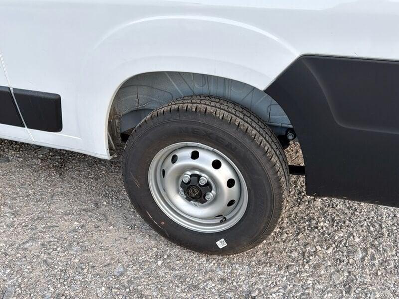 Peugeot Boxer Boxer 335 2.2 BlueHDi 140 S&S PLM-TA Furgone