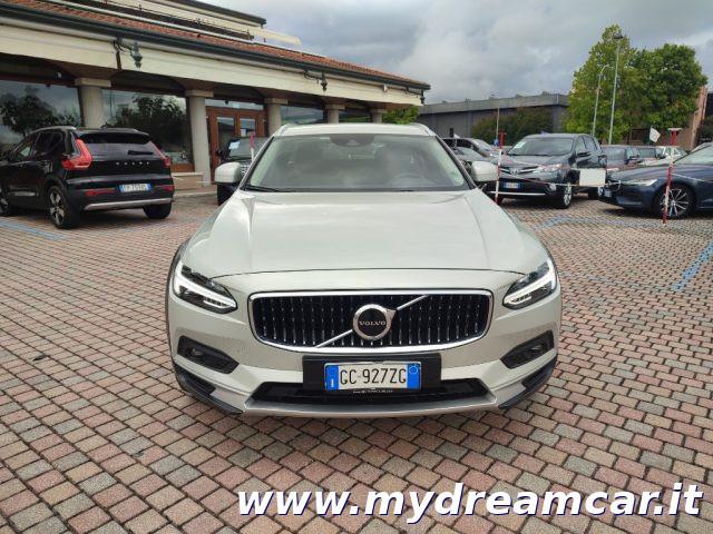 VOLVO V90 Cross Country B4 (d) AWD Geartronic Business Pro