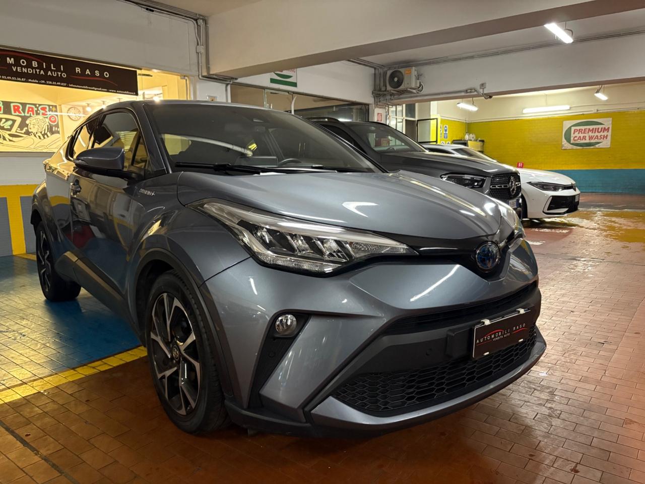 Toyota C-HR 2.0 Hybrid E-CVT Trend
