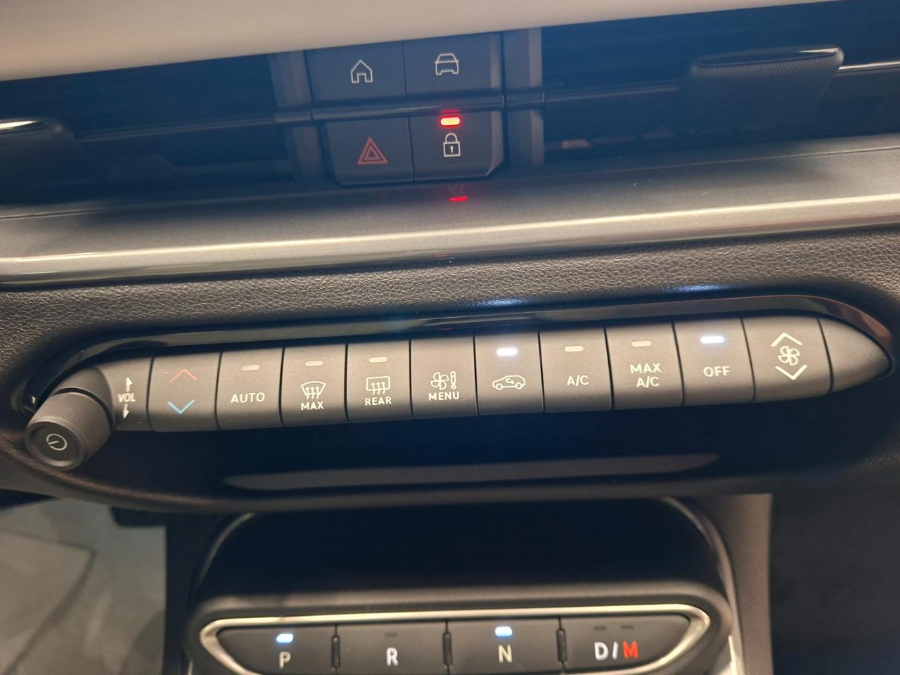 Fiat 600 Hybrid 110 CV DCT MHEV La Prima