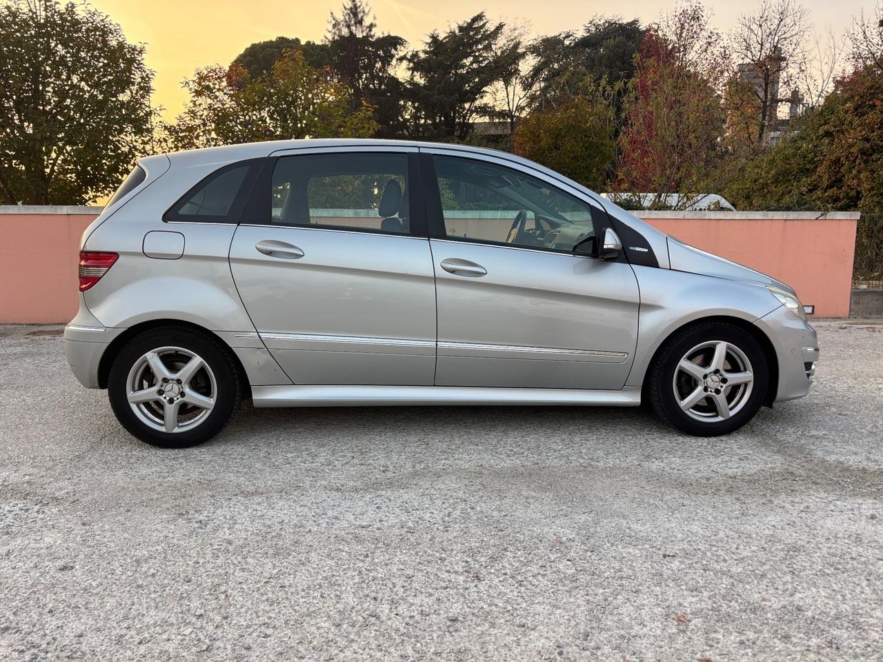 Mercedes-benz B 180 CDI Premium