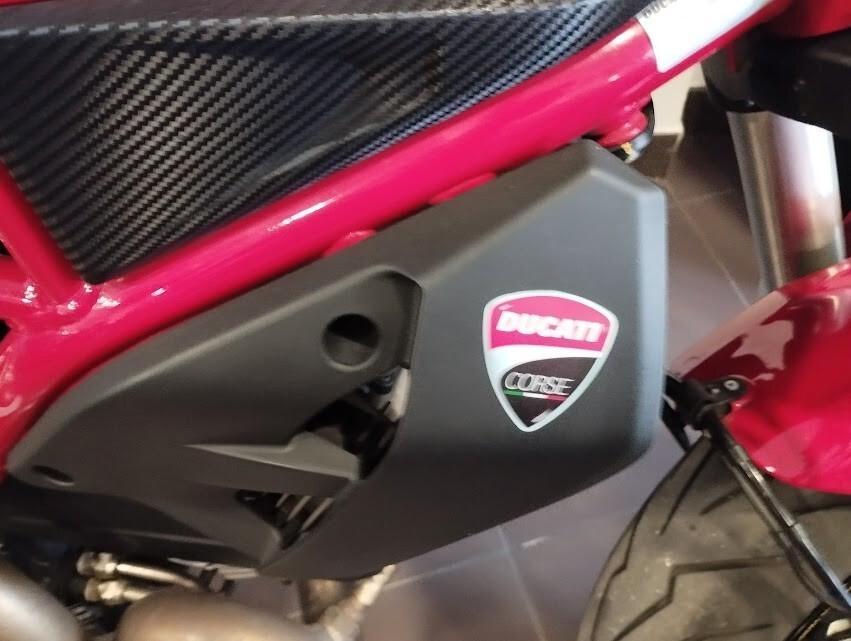 DUCATI MONSTER 797