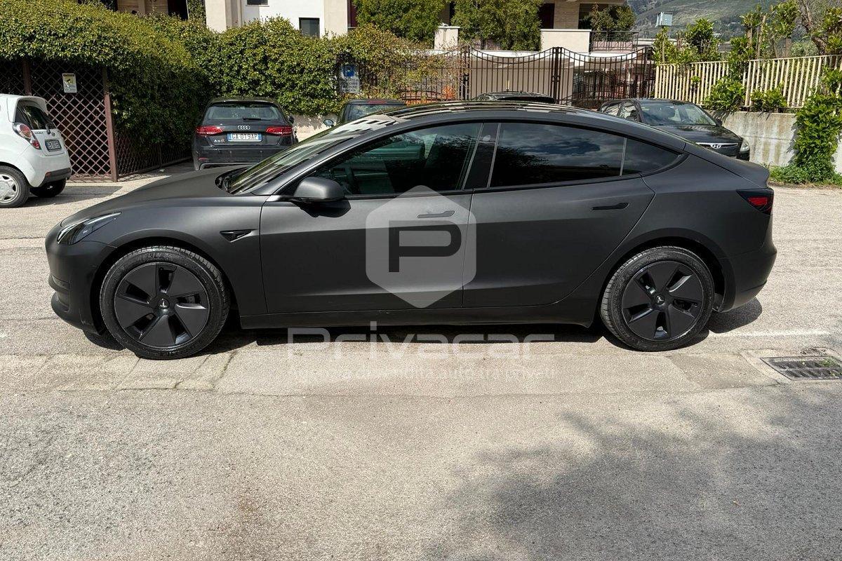 TESLA Model 3 RWD