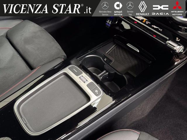 MERCEDES-BENZ A 180 d AMG PREMIUM