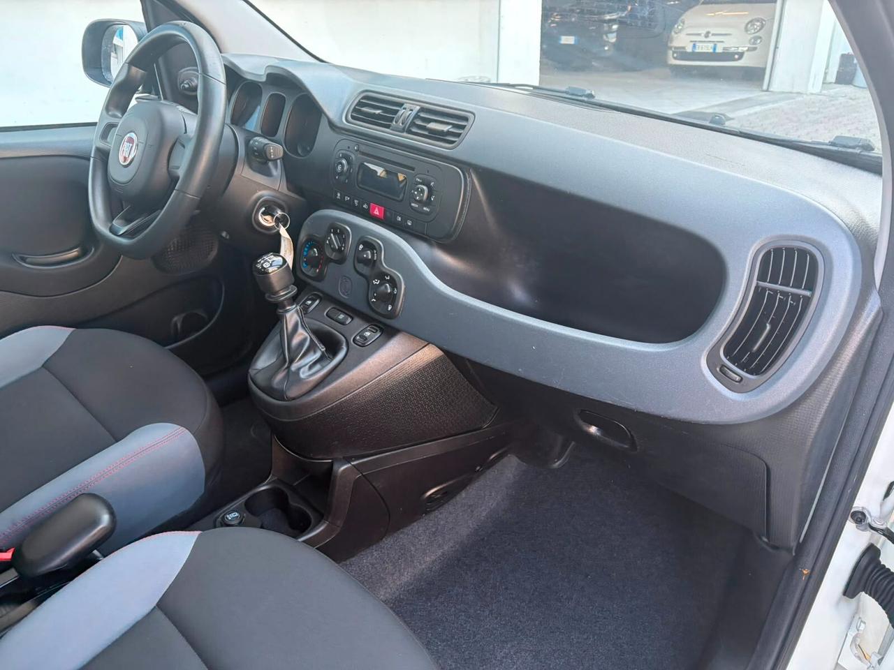 Fiat Panda 1.2 Lounge*EURO6*NEOPATENTATI