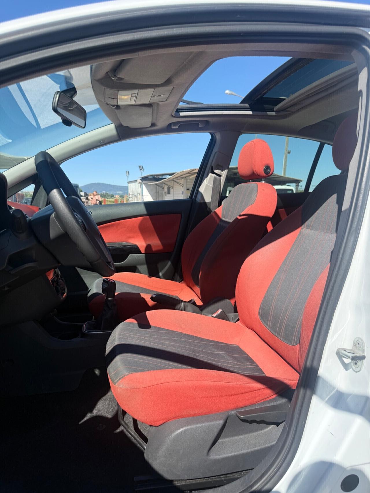 Opel Corsa 1.2 Benzina NEOPATENTATI UNIPROPRIETÀ