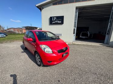 Toyota Yaris 1.4 D-4D 3 porte Sol