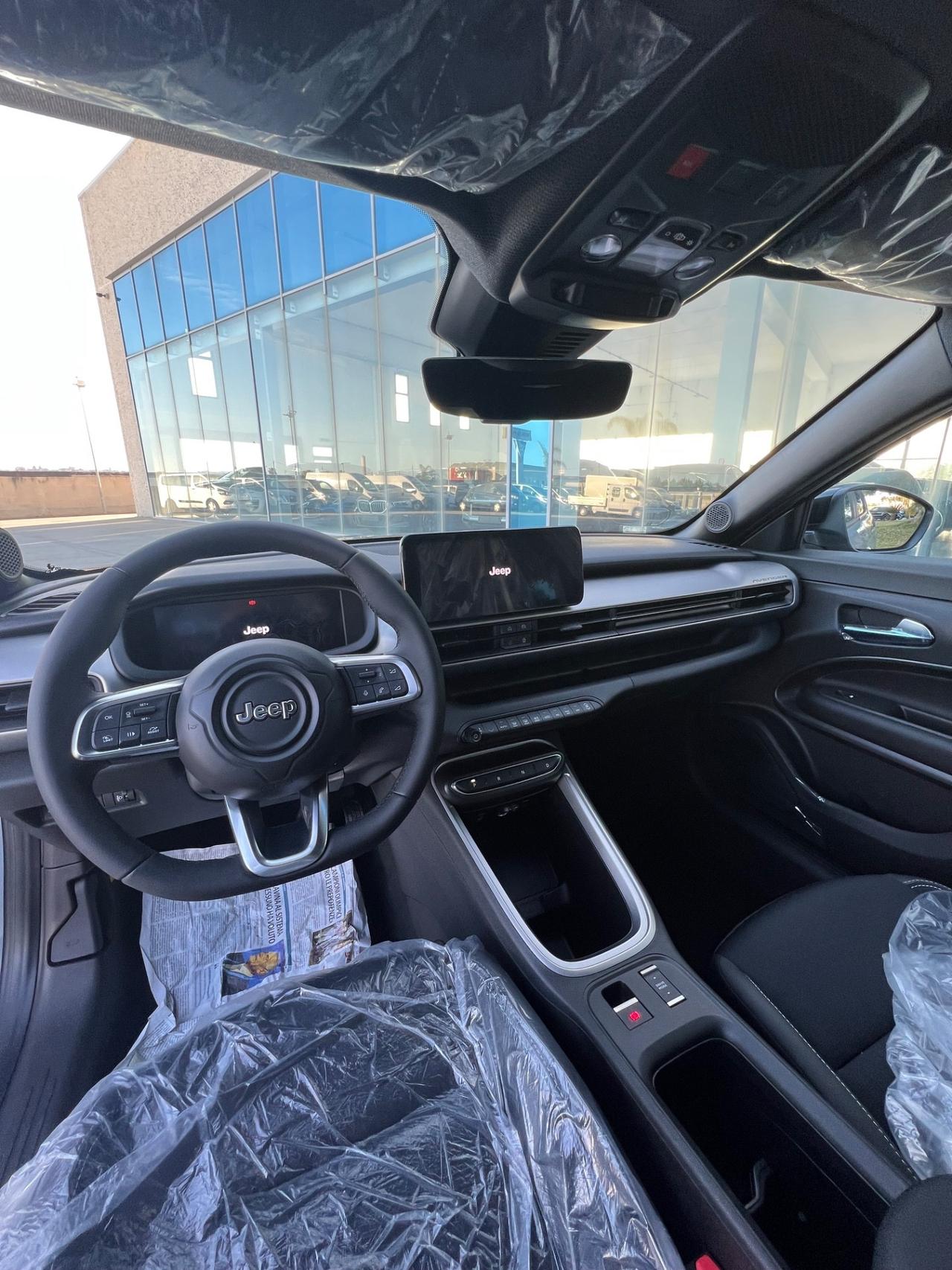 Jeep Avenger 1.2 Turbo 110 CV MHEV Altitude possibilità noleggio no scoring